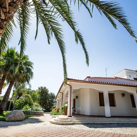La Chiantata - Luxury With Pool * San Vito dei Normanni